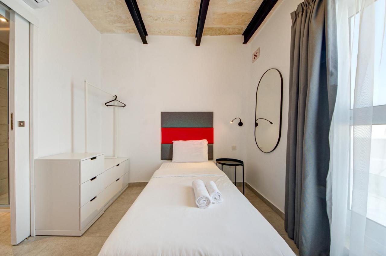 Отель Casa Domenico 7 Валетта Экстерьер фото