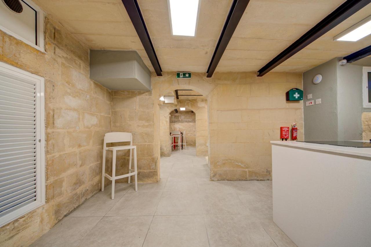 Отель Casa Domenico 7 Валетта Экстерьер фото
